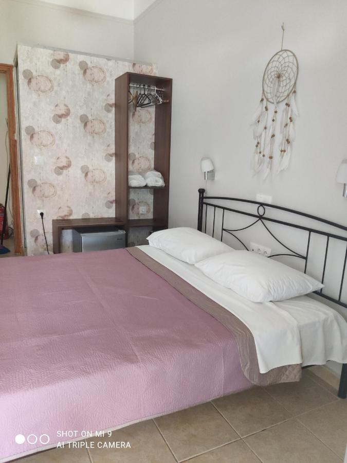 Hotel Trifylia كيوبارِسِيا المظهر الخارجي الصورة